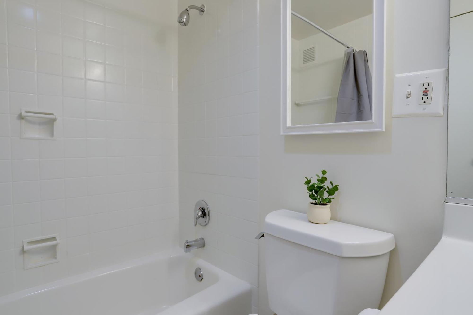 Style And Convenience Apartment At Crystal City Арлингтън Екстериор снимка